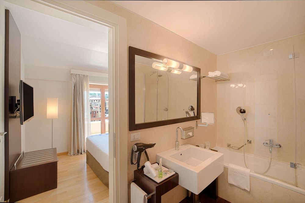undefined NH Collection Roma Giustiniano 10