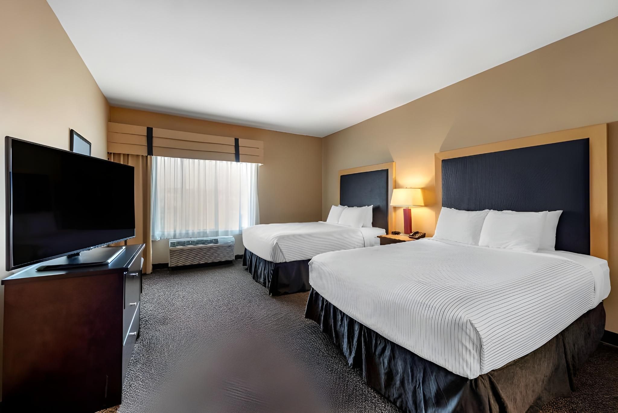 undefined Cambria Hotel Columbus - Polaris 2