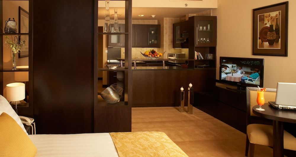 undefined Al Manzel Hotel Apartments 6