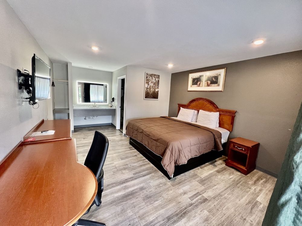 Luxury Suite, 1 King Bed