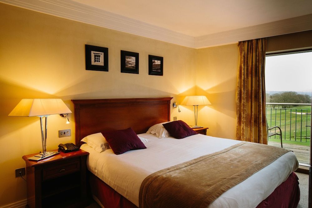 Bryn Meadows Golf, Hotel & Spa Standard Double or Twin Room 3