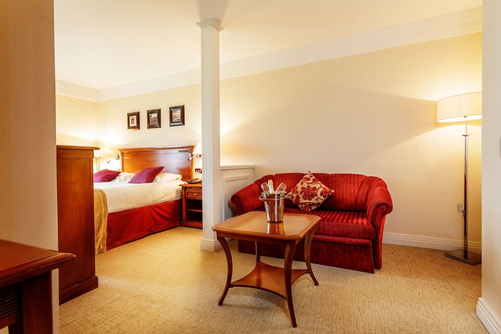 Bryn Meadows Golf, Hotel & Spa Junior Suite 3