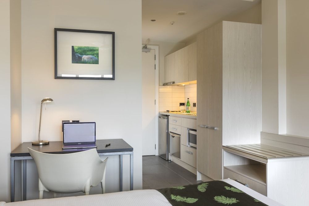 Quest Napier Serviced Apartment Studio 10