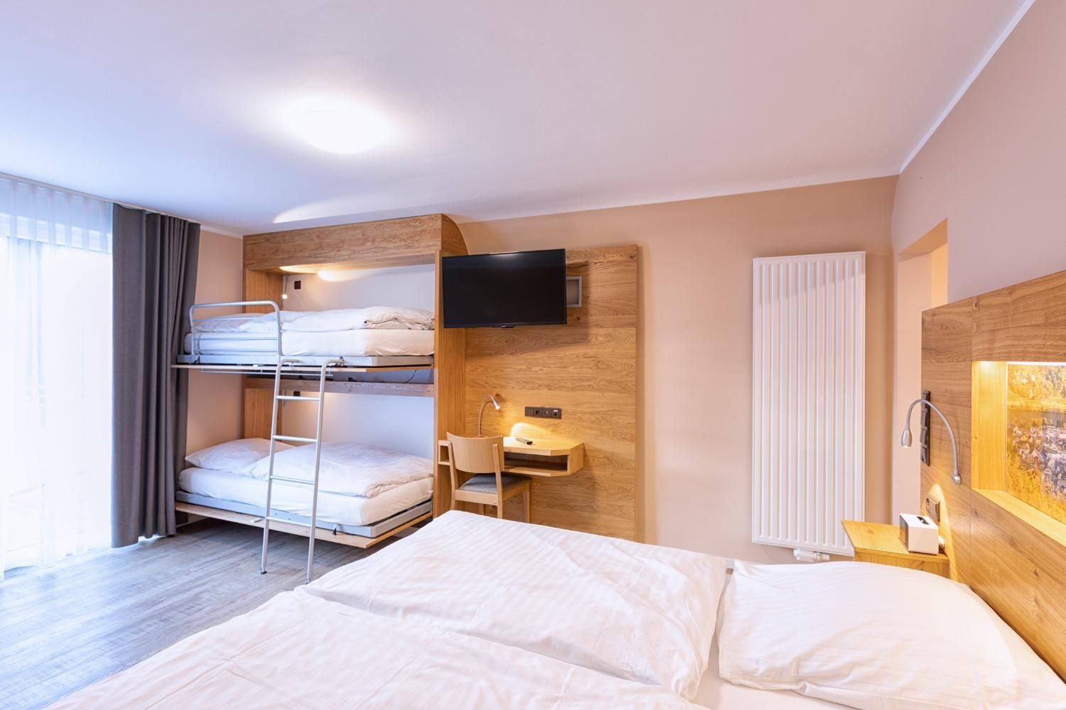 Comfort Quadruple Room