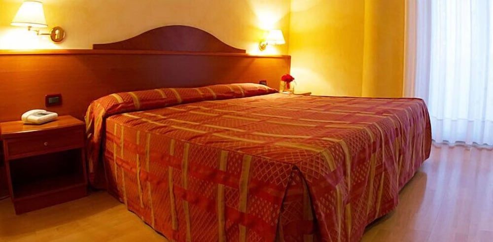 Parco Serrone Standard Double Room Single Use, 1 Double Bed 4