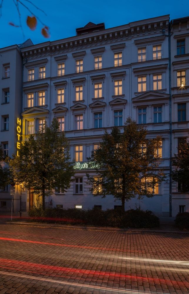 undefined Myer's Hotel Berlin 3