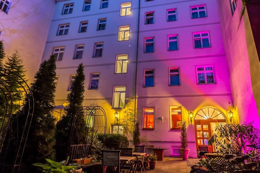 undefined Myer's Hotel Berlin 4