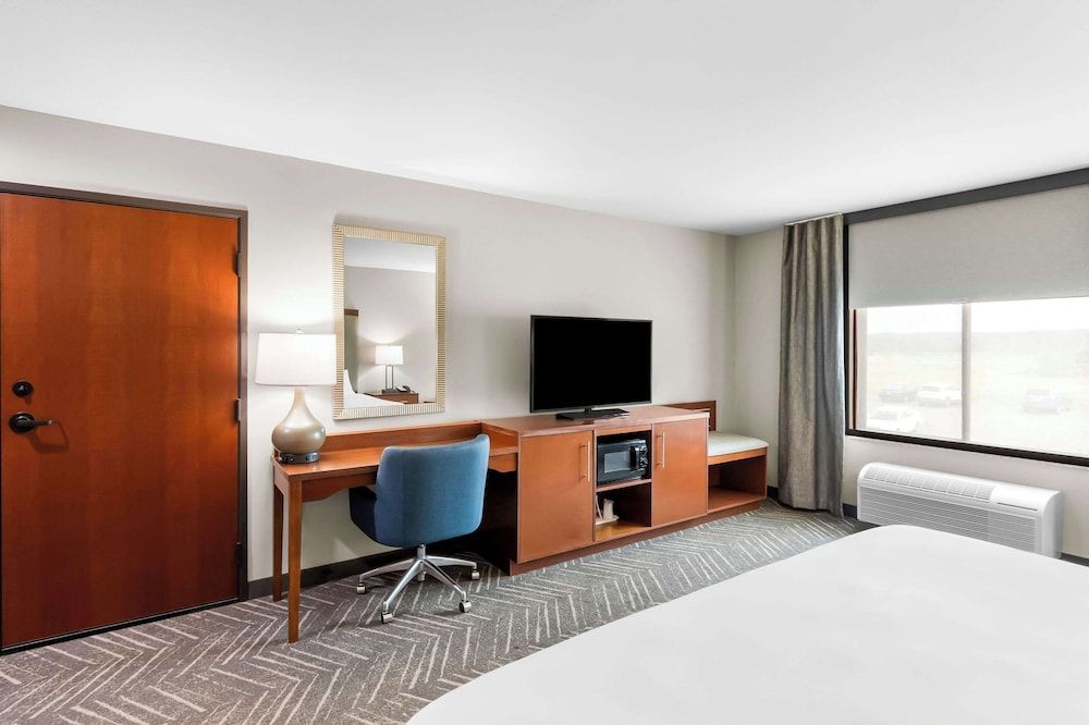 Room, 1 King Bed, Accessible, Non Smoking
