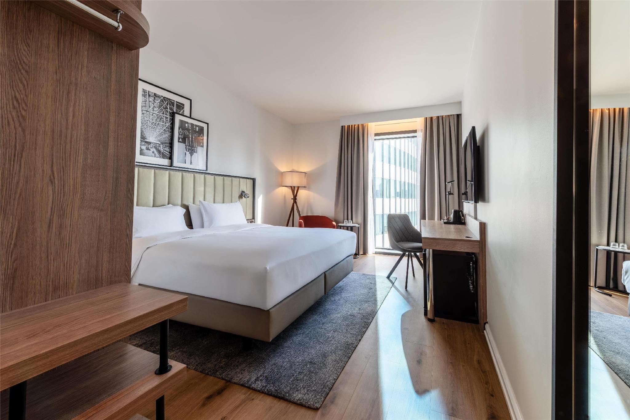 undefined Radisson Hotel Manchester City Centre, A Verified Net Zero Hotel 8