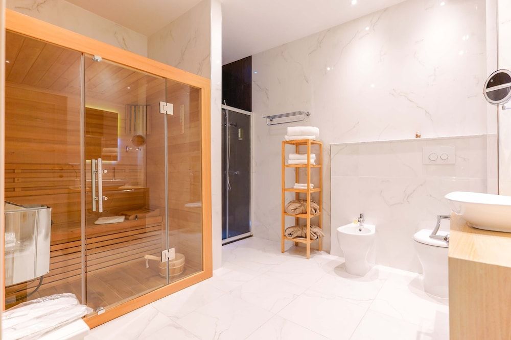 Hotel Palazzo Pischedda Deluxe Room with Private Spa 25