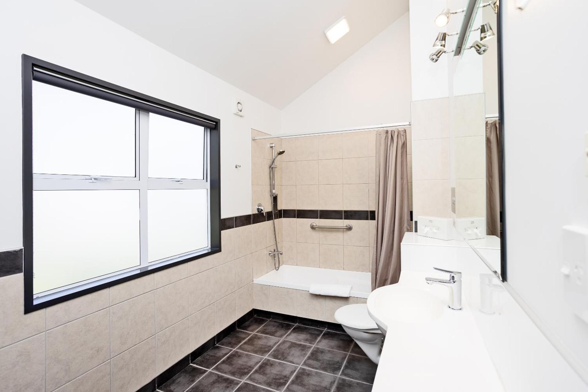 Balmoral Lodge Motel Superior Double or Twin Room 4