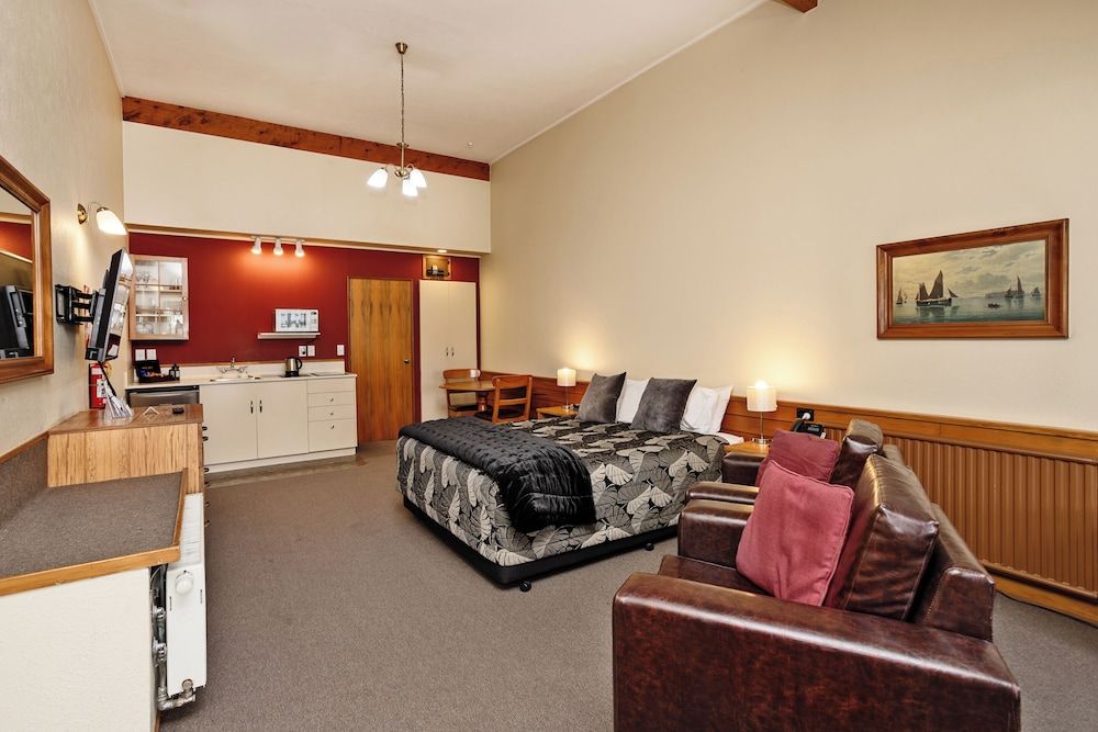 Studio Twin Room