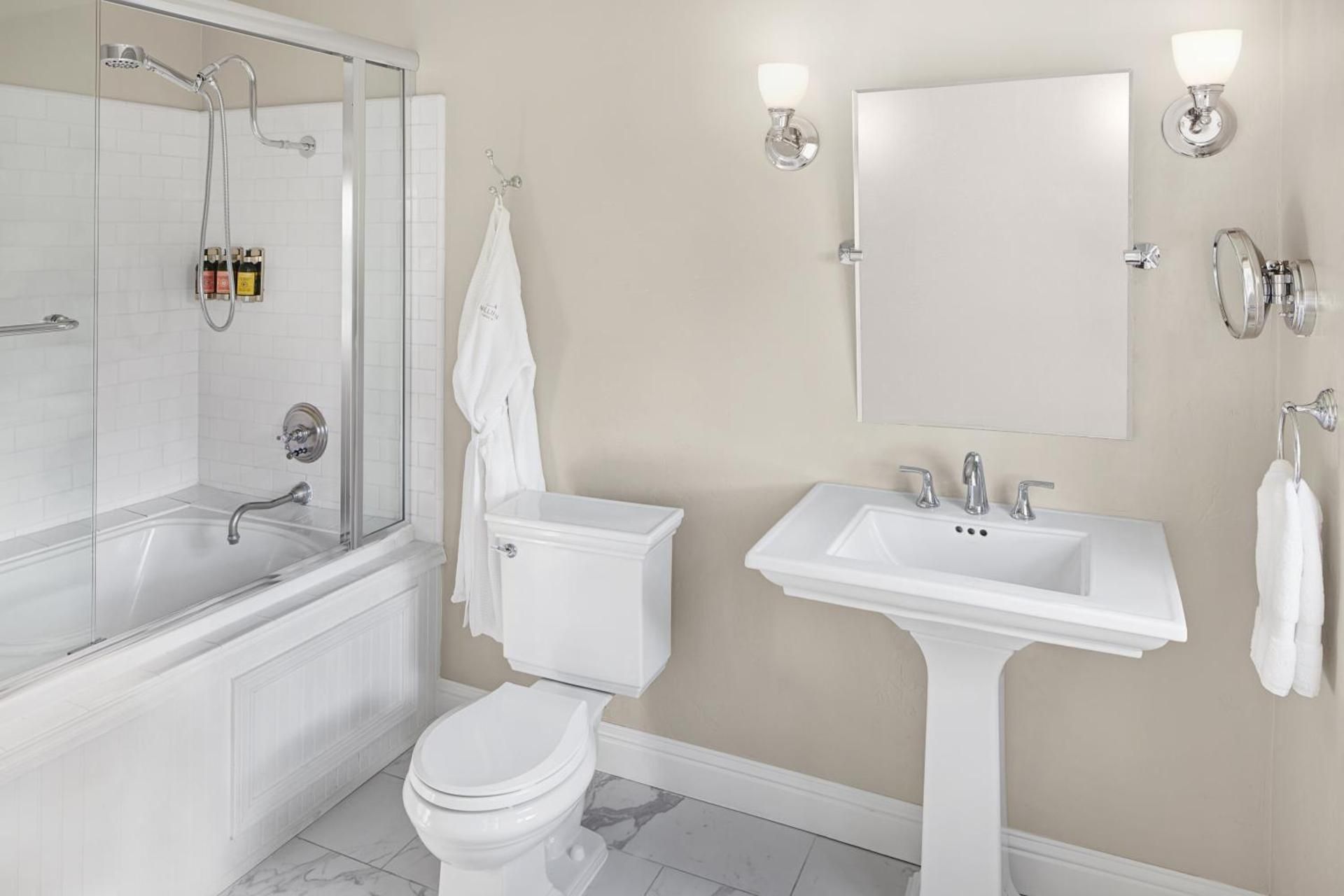 Milliken Creek Inn Astra 3