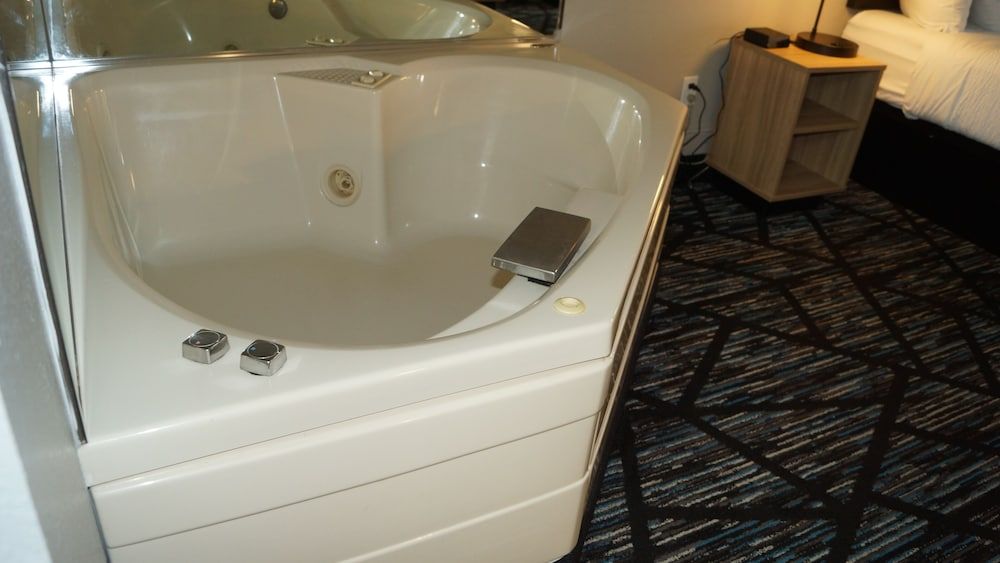 Private Spa Tub