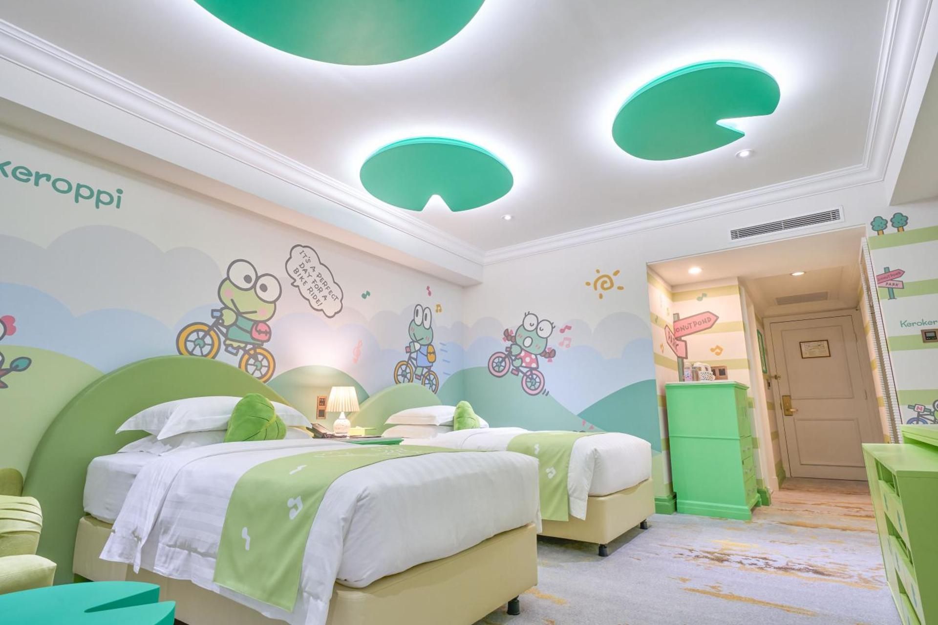 Superior Harbor View KEROKEROKEROPPI Themed Twin Room
