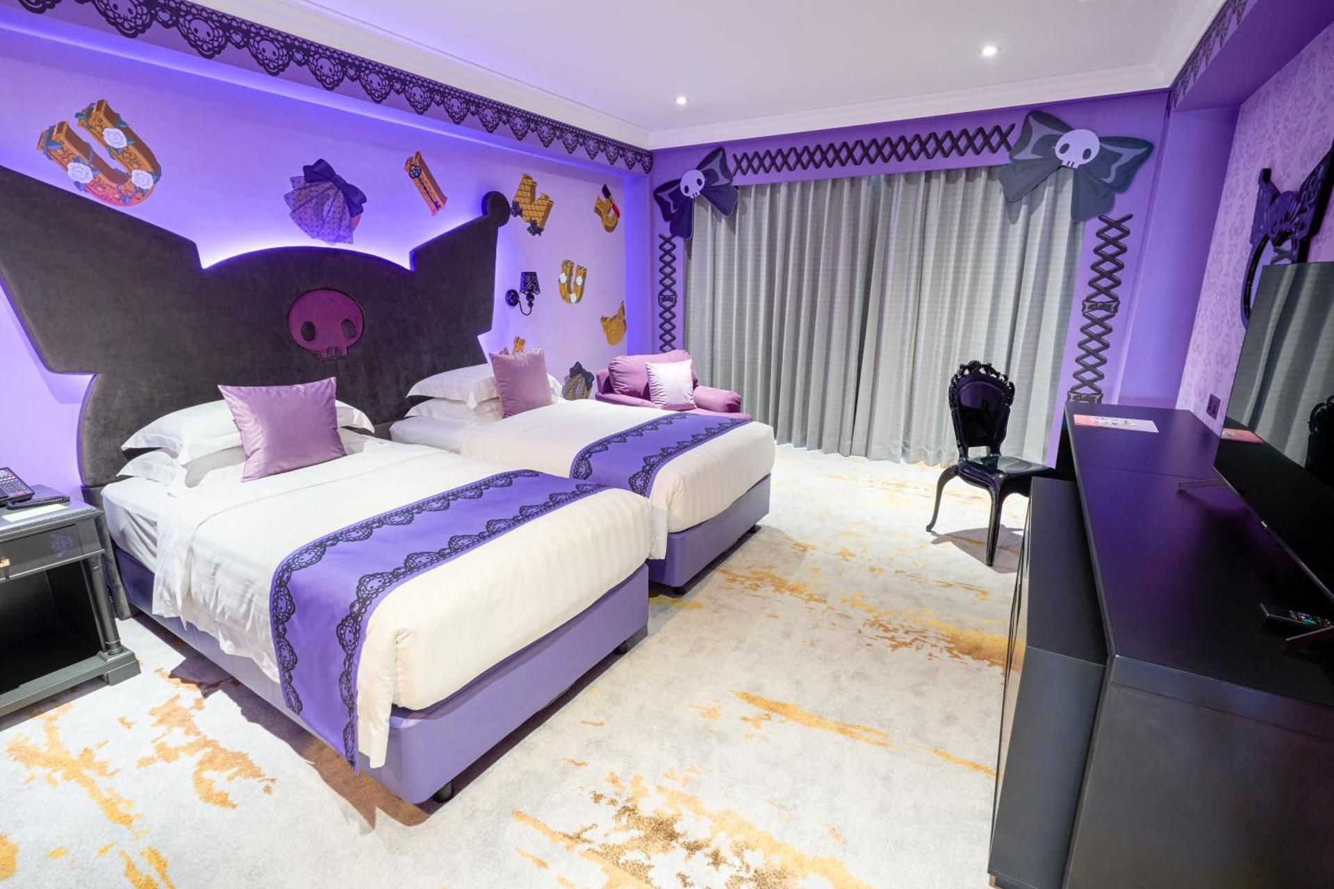 Superior Harbor View Kuromi Themed Room