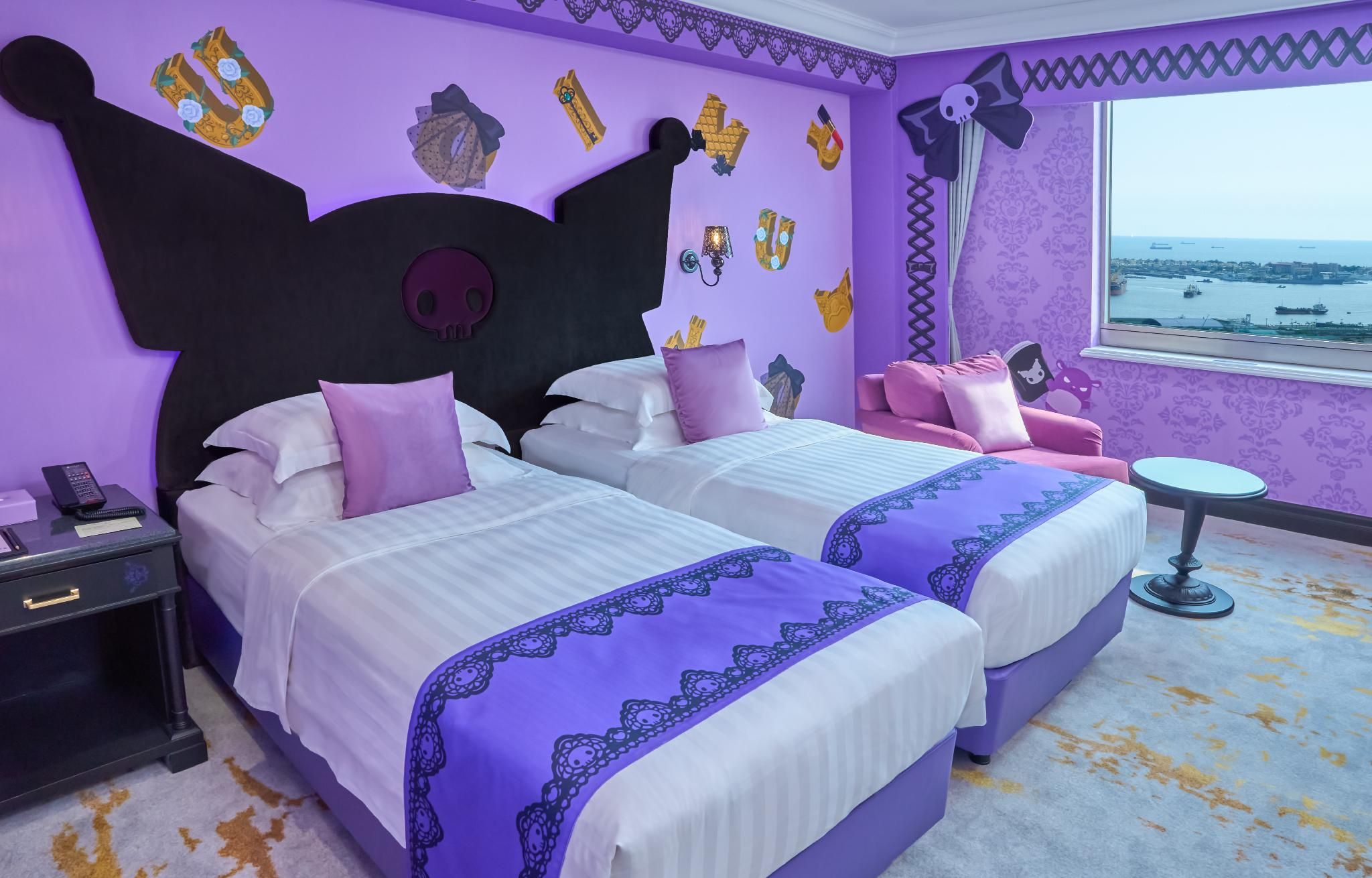 Superior Harbor View Kuromi Themed Room