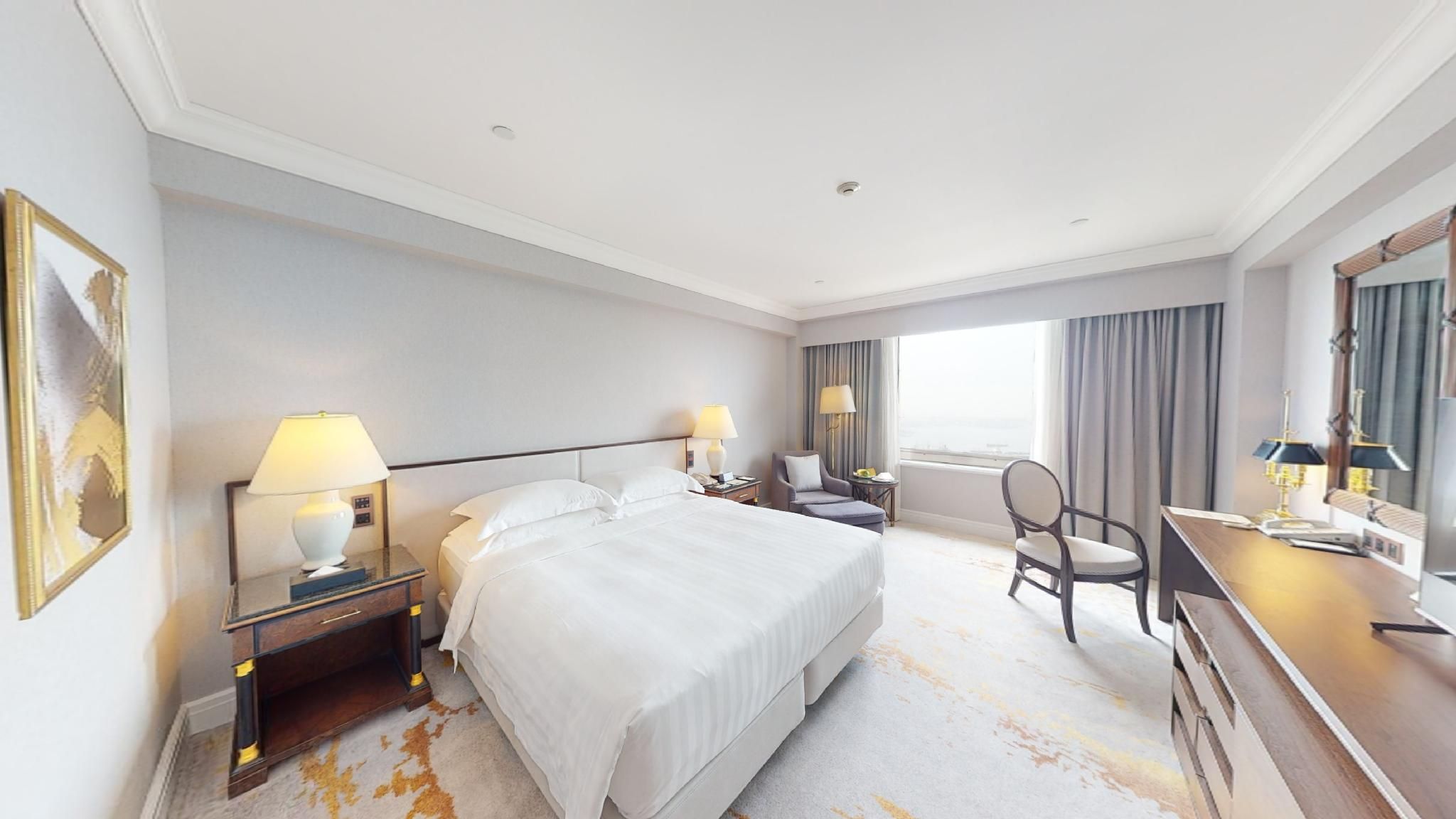 Superior Harbor View Room