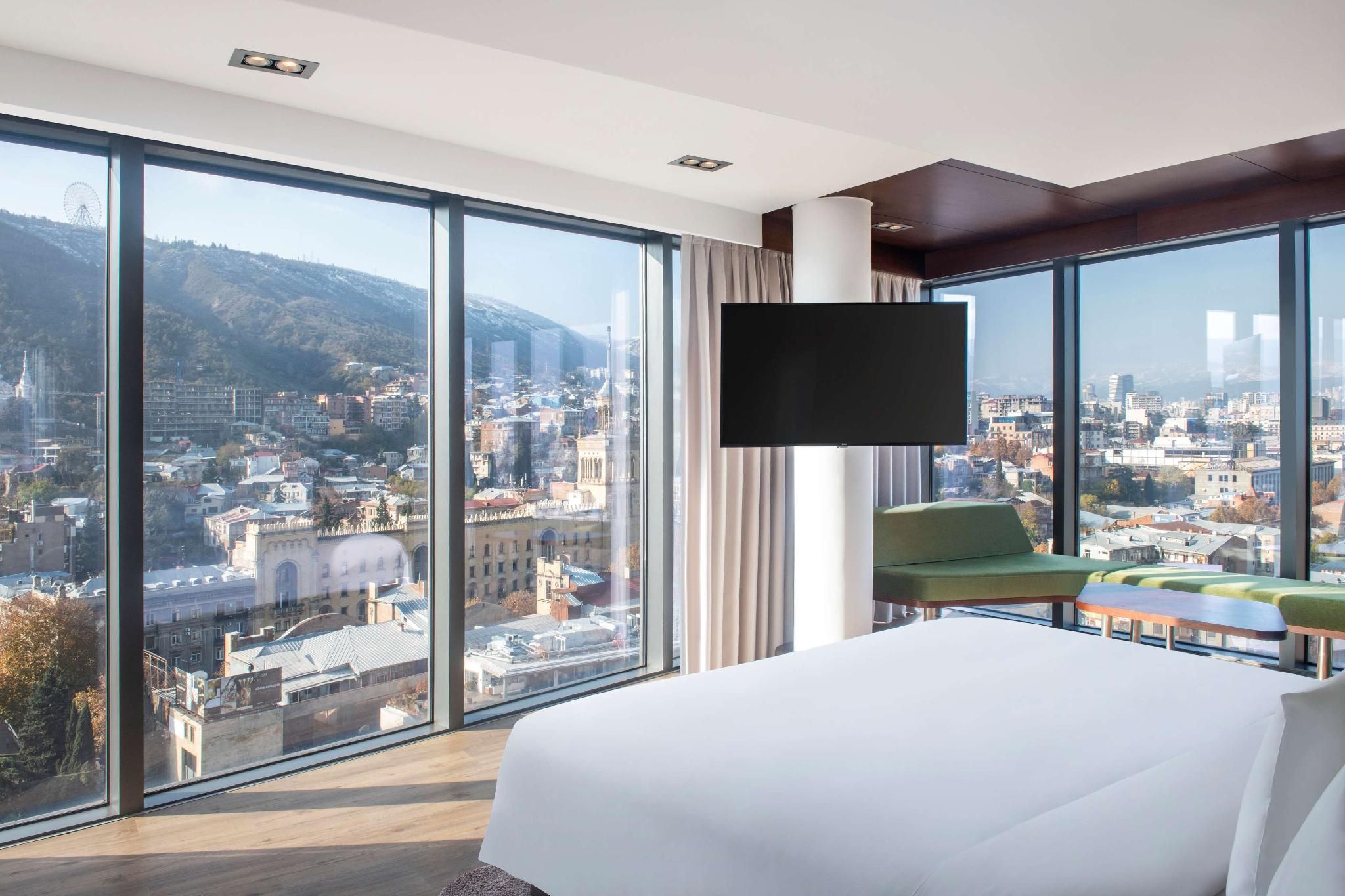 Premium Room - Panoramic River View