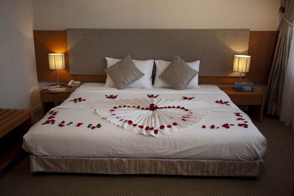 Muong Thanh Da Lat Superior Double Room 2