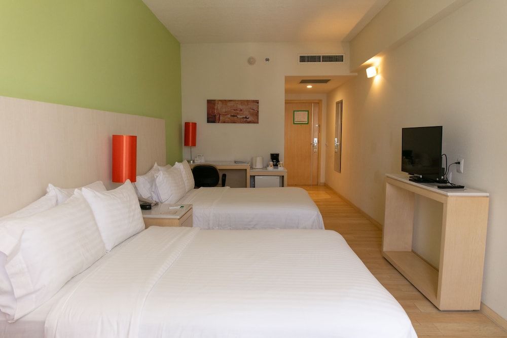 Standard Room, Multiple Beds