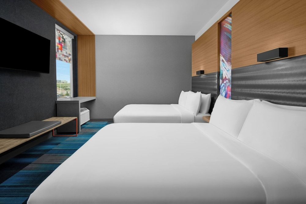 Room, 2 Queen Beds (Mobility/Hearing Accessible, Tub)