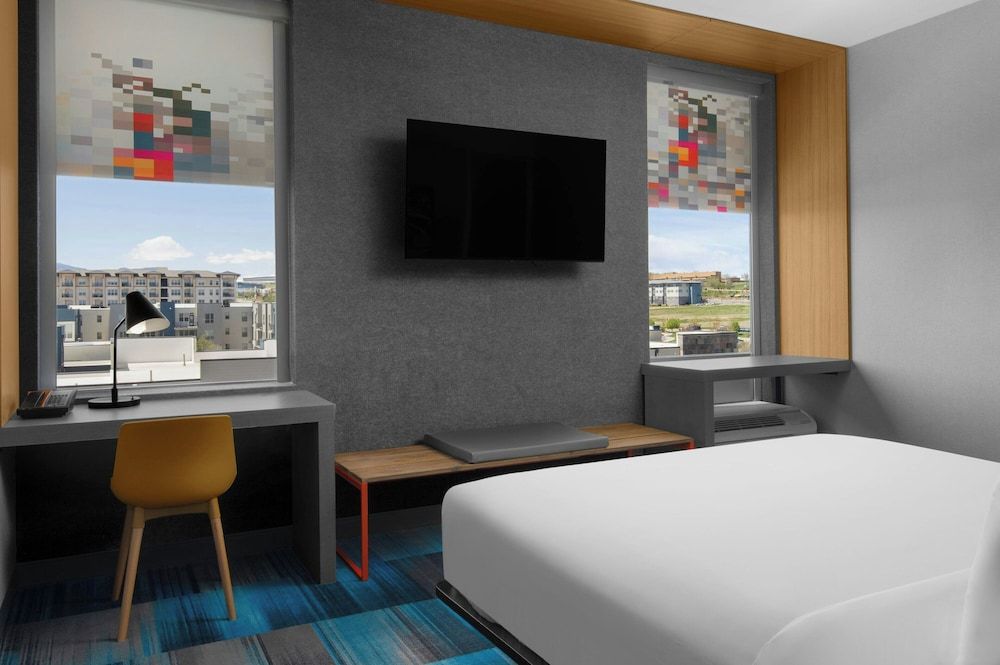 Room, 1 King Bed