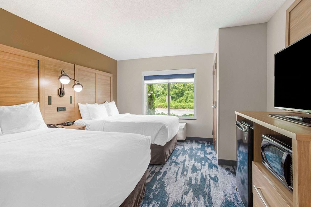 Suite, Multiple Beds, Non Smoking