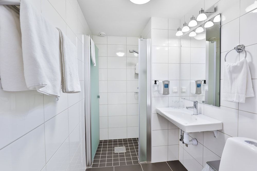 Hotel Poseidon Economy Double Room (140 cm bed) 14