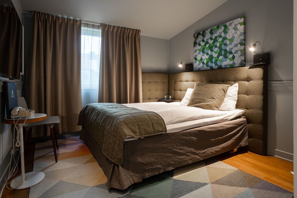 Hotel Poseidon Economy Double Room (140 cm bed) 6