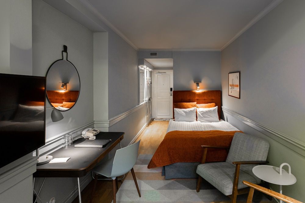 Hotel Poseidon Economy Double Room (140 cm bed) 7