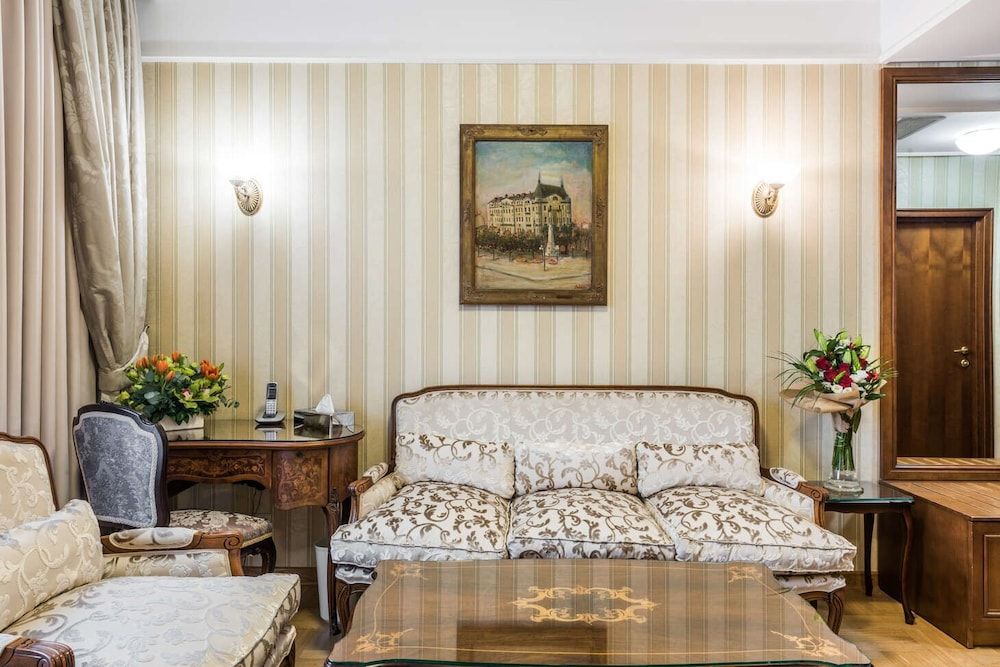 Hotel Moskva Junior Suite with Free Spa Access 3