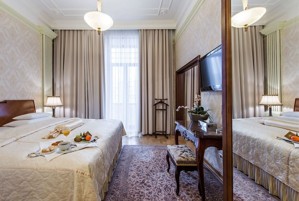 Hotel Moskva Premium Suite with Free Spa Access 3