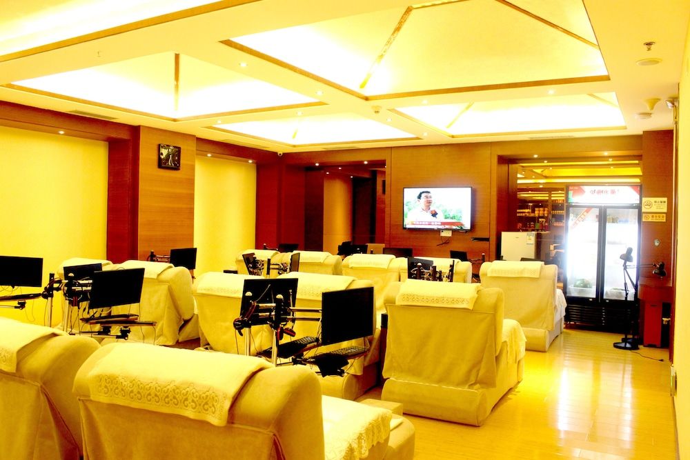 Facial