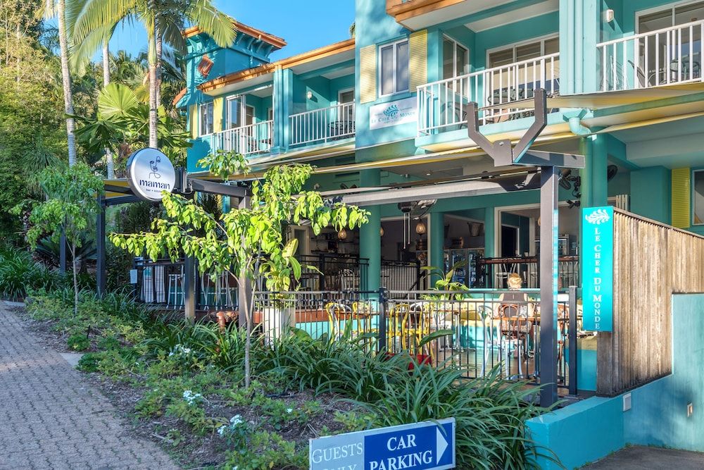 undefined Le Cher Du Monde 3