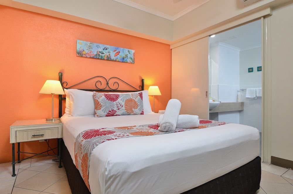 undefined Le Cher Du Monde 7