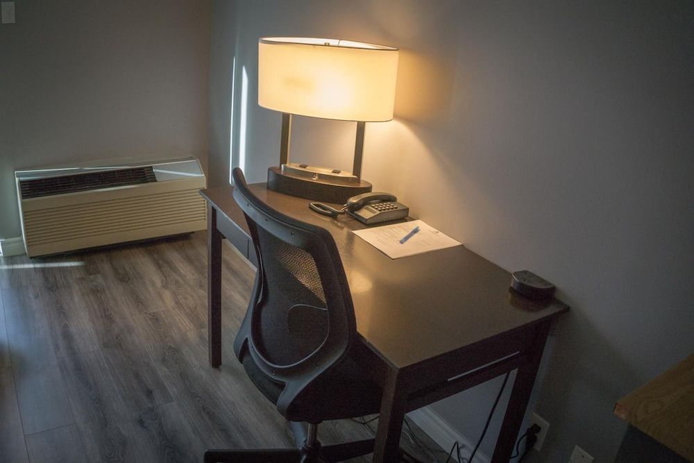 Chateau Logue Hôtel Comfort Room 9