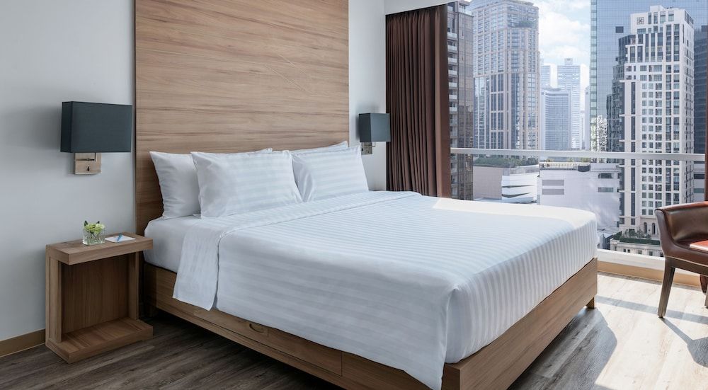 undefined Adelphi Grande Sukhumvit