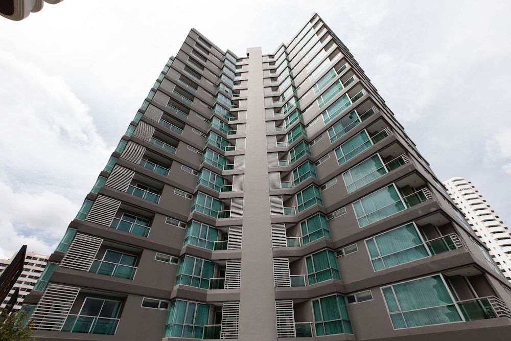 undefined Adelphi Grande Sukhumvit 7