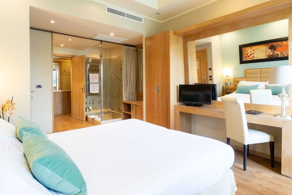 Hotel Silver Double Room 4