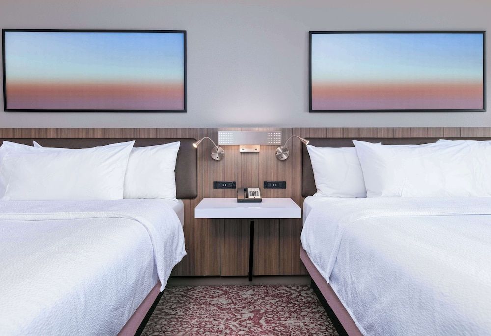 Room, Multiple Beds, View