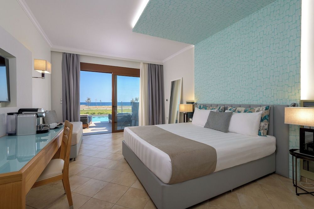 Family Suite, Private Pool, Beach View