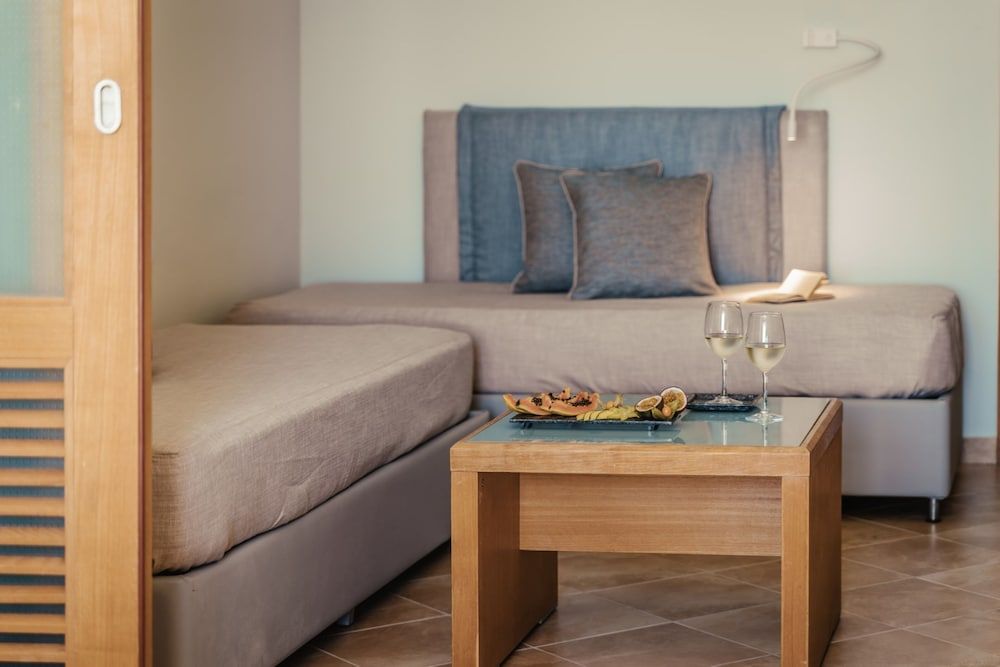 Family Room, Sea View