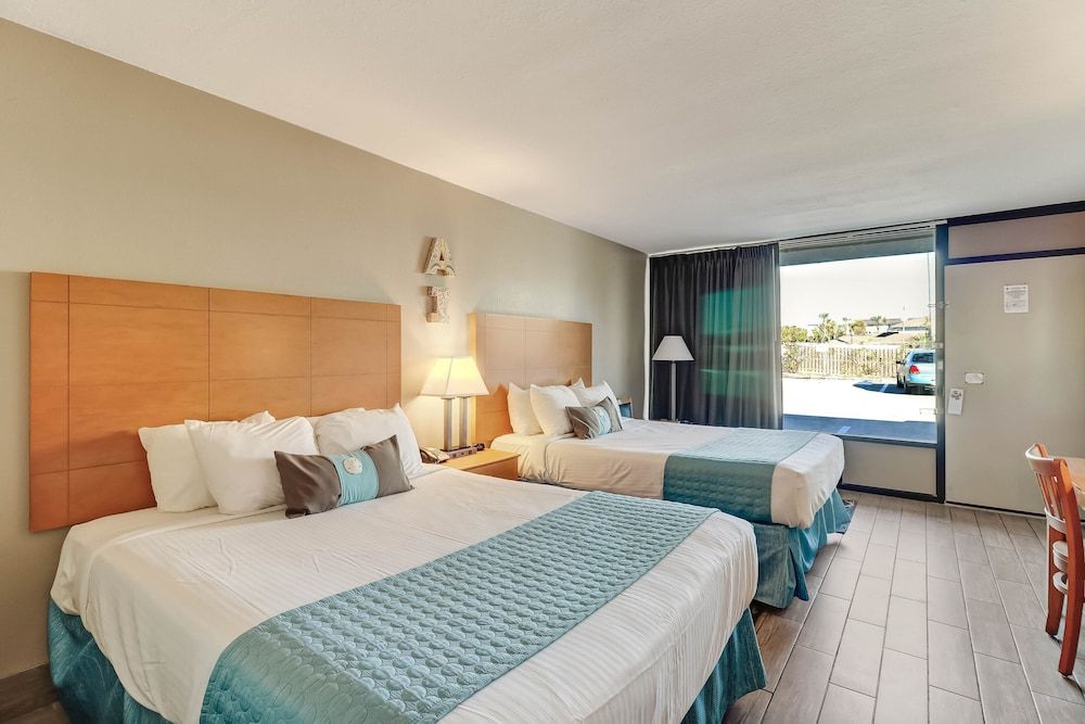 Beachside Motel Classic Room 3