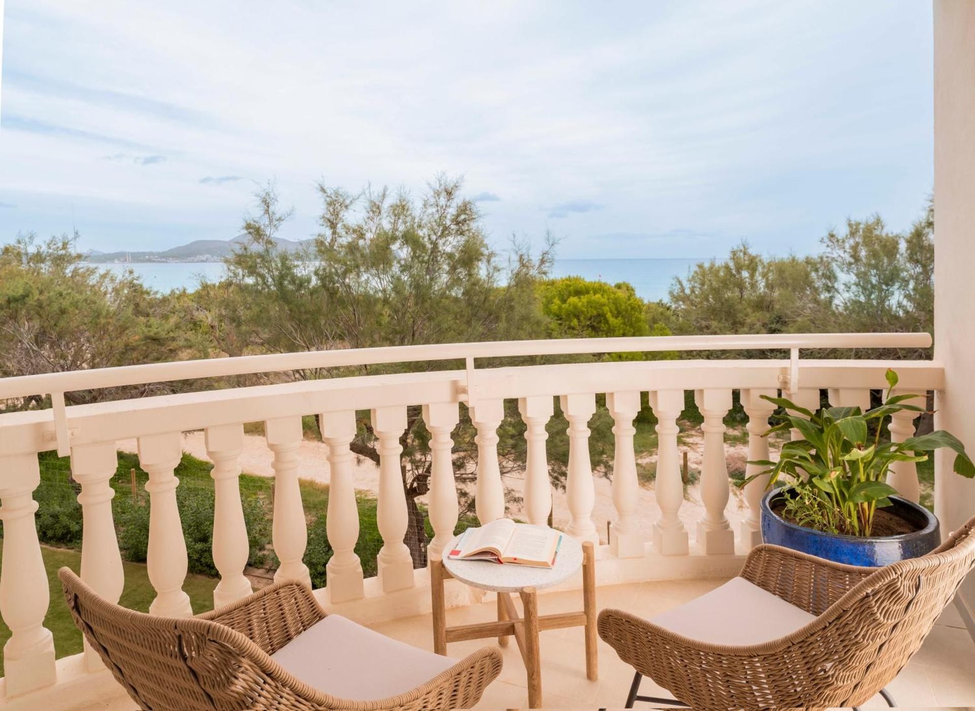 Suite with Sea View