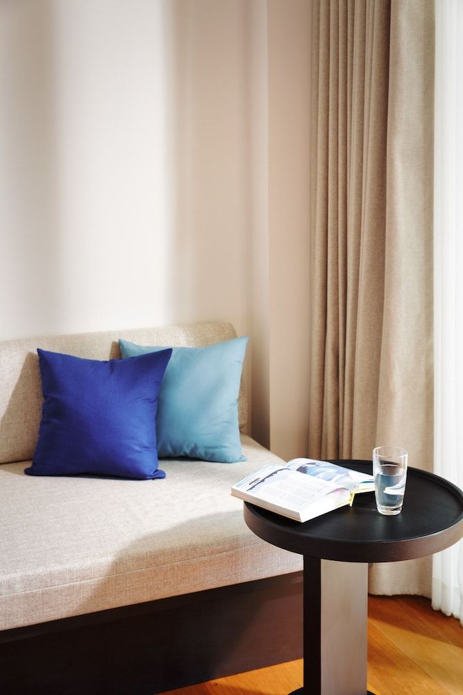 Deluxe Room, 1 King Bed, Sea View