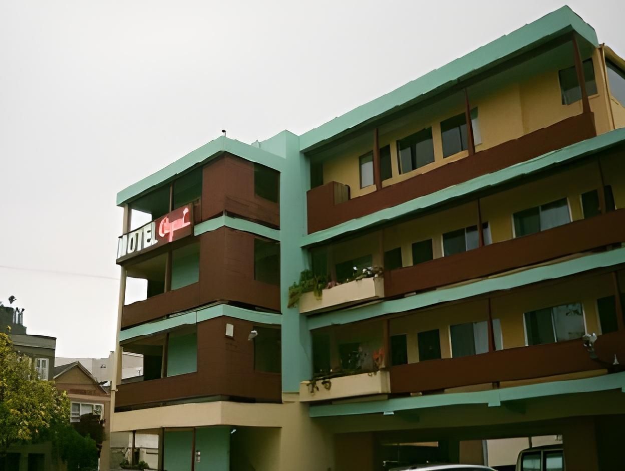 undefined Motel Capri 9