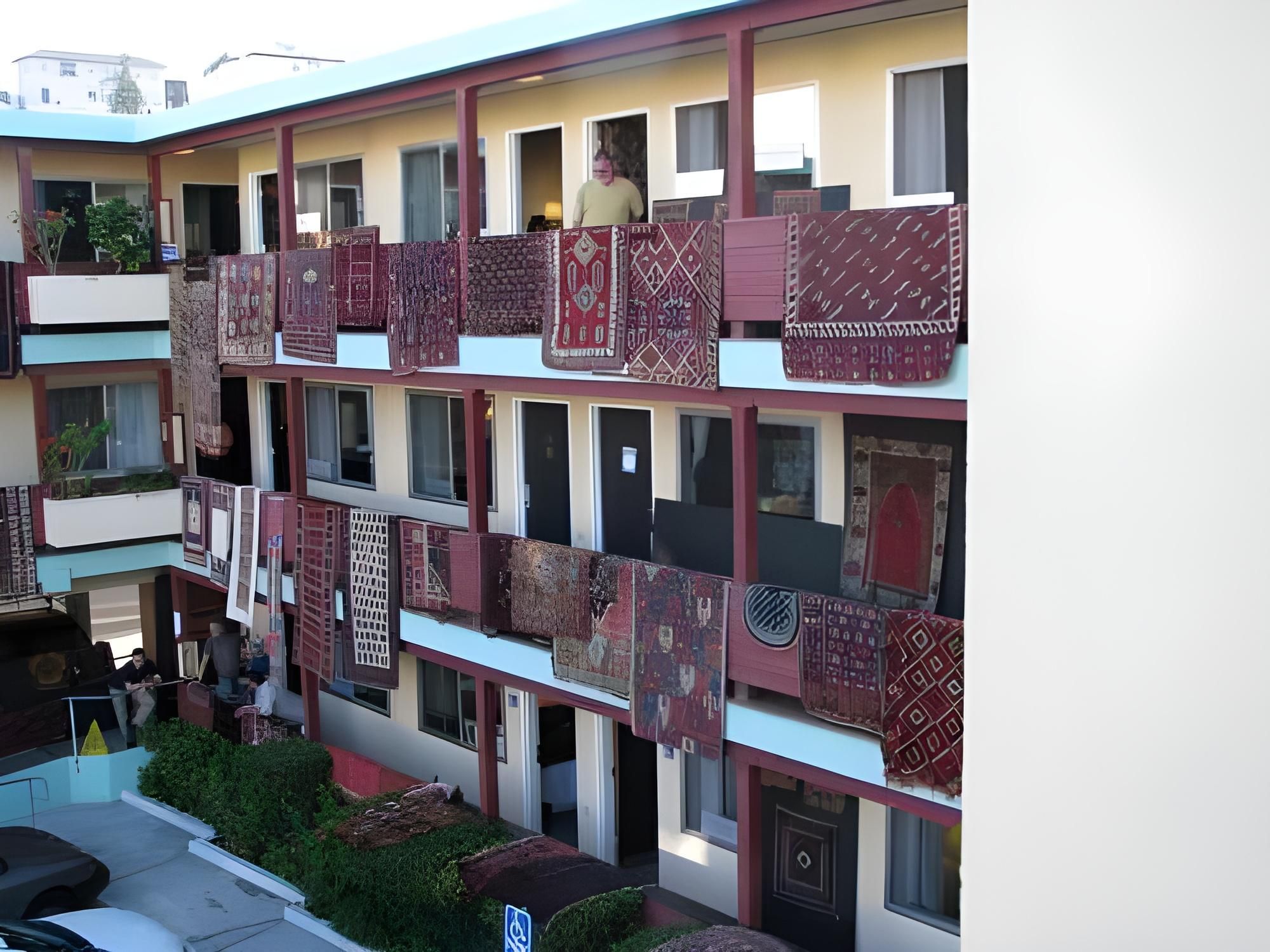 undefined Motel Capri 5