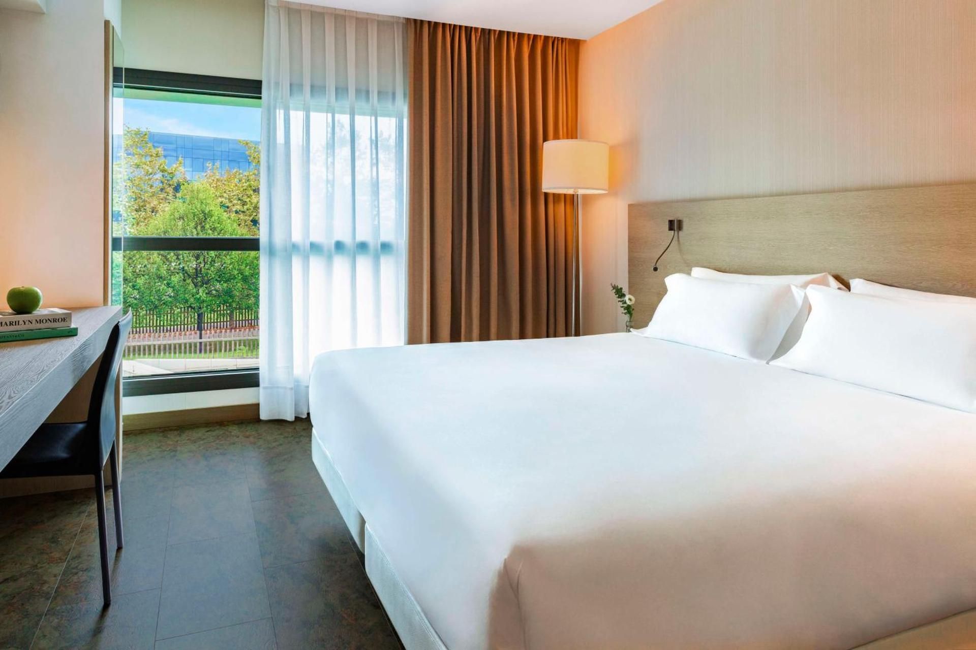 Nh Gijon Hotel Standard Room 2