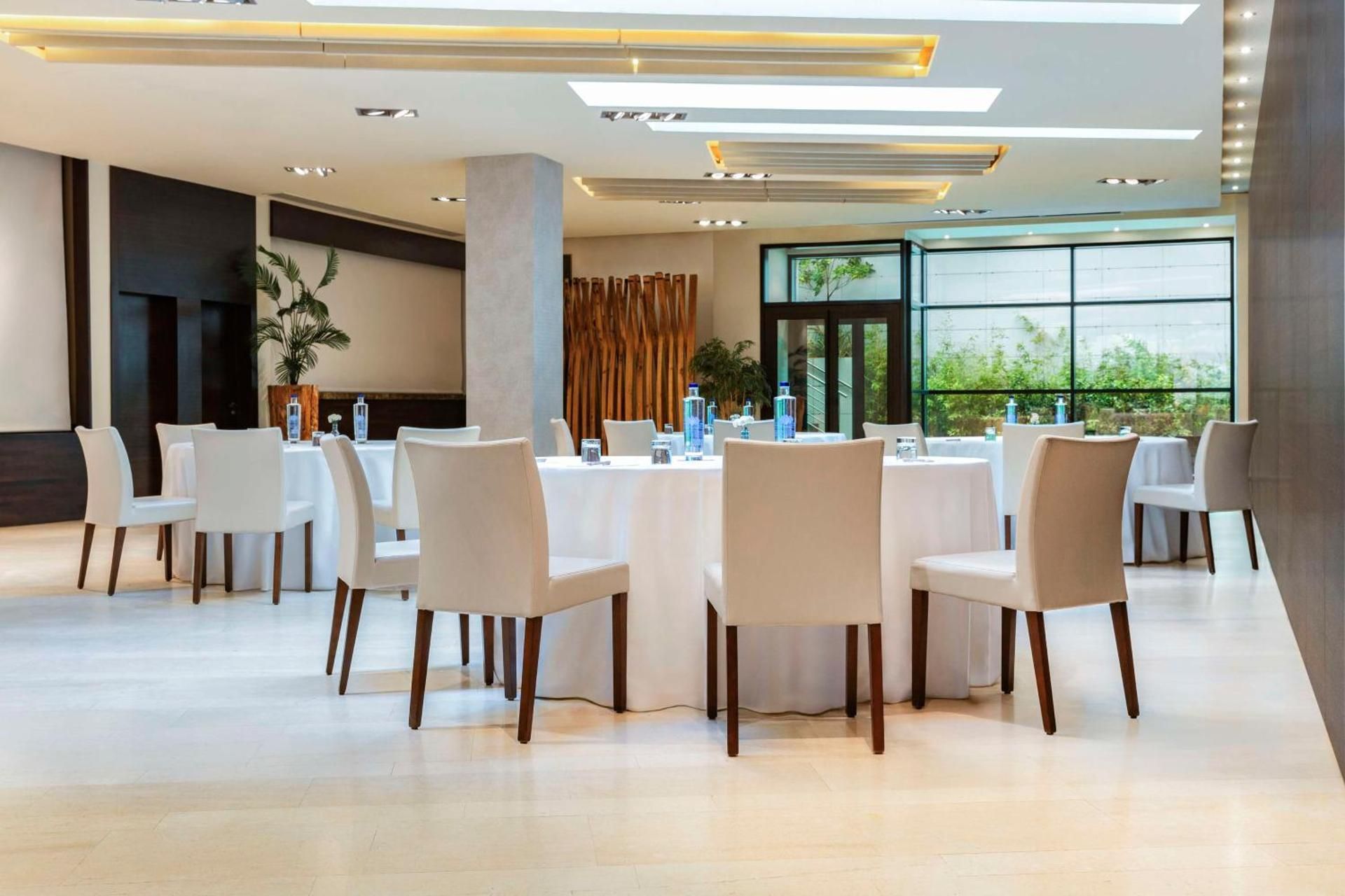 meeting room / ballrooms